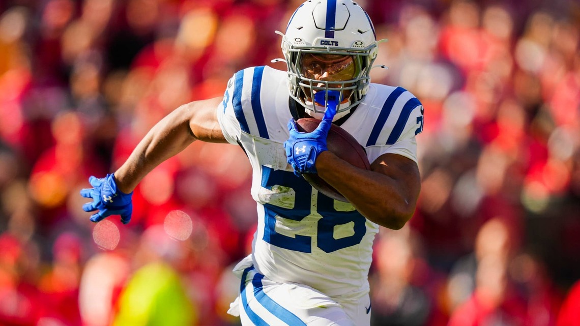 Jonathan Taylor's Wife 'Spiraling' As Colts Trade Rumors Heat Up 