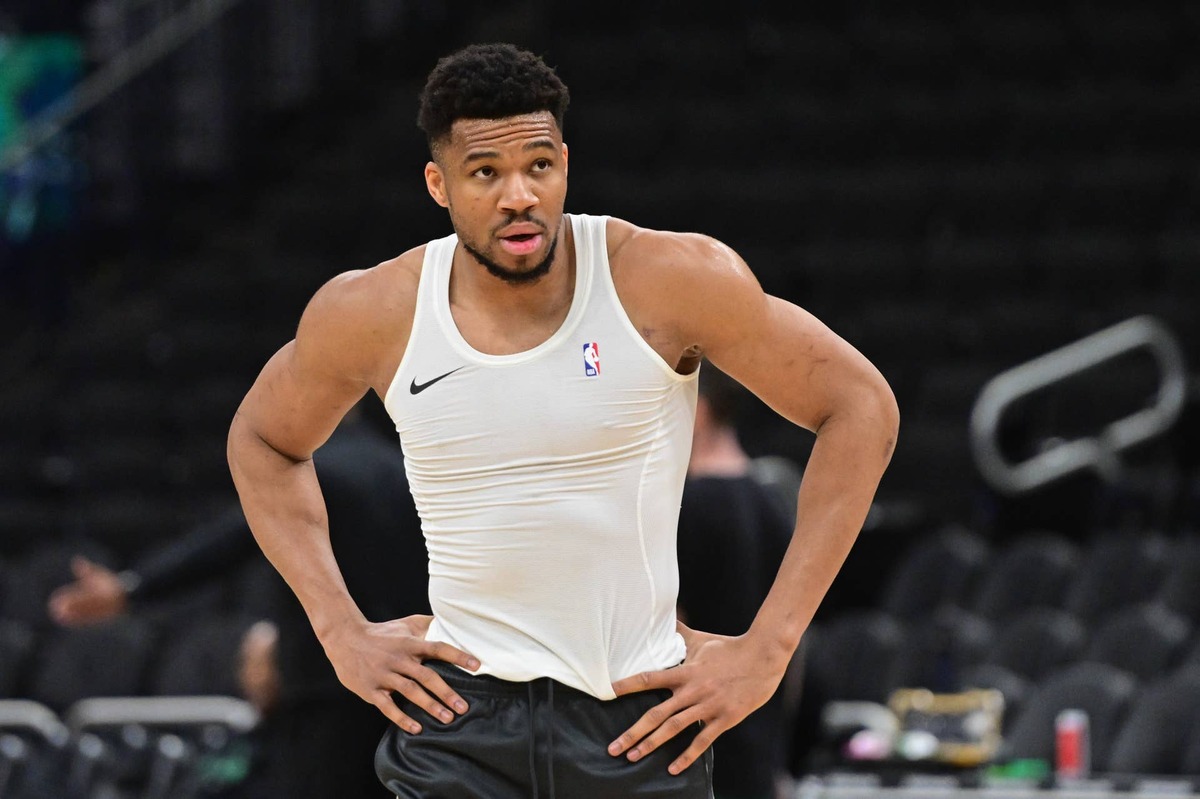  Giannis Antetokounmpo trade speculation continues influencing dynasty valuations and long-term roster planning. Benny Sieu-Imagn Images