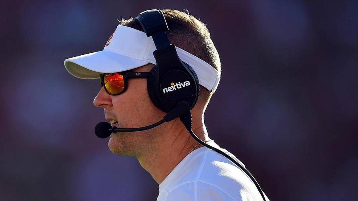  Aug 26, 2023; Los Angeles, California, USA; Southern California Trojans head coach Lincoln Riley watches game action against the San Jose State Spartans during the first half at Los Angeles Memorial Coliseum. Mandatory Credit: Gary A. Vasquez-Imagn Images | Gary A. Vasquez-Imagn Images 