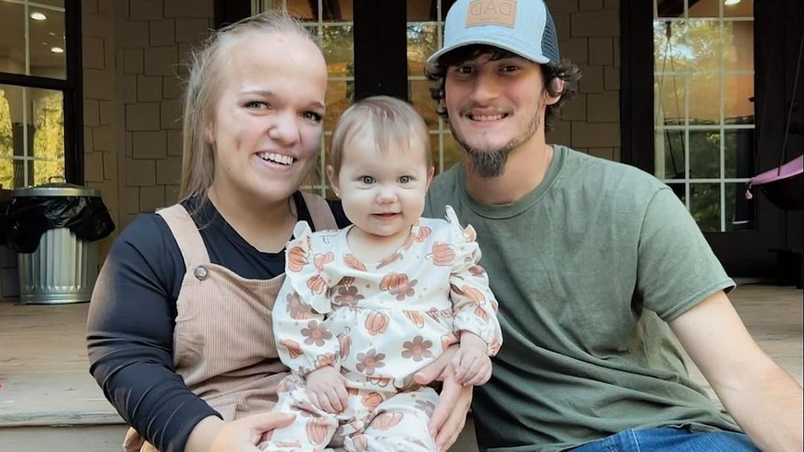 7 Little Johnstons’ Liz and Brice Engaged More Than 1 Year After Daughter’s Birth: ‘Perfect’