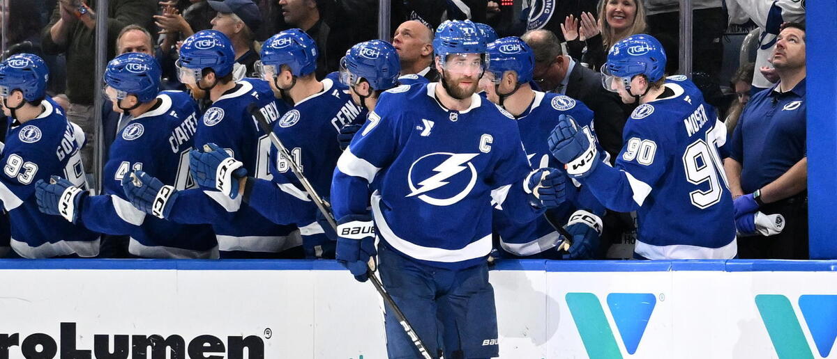  Victor Hedman Opens Up About Mental Health Following Leave of Absence 