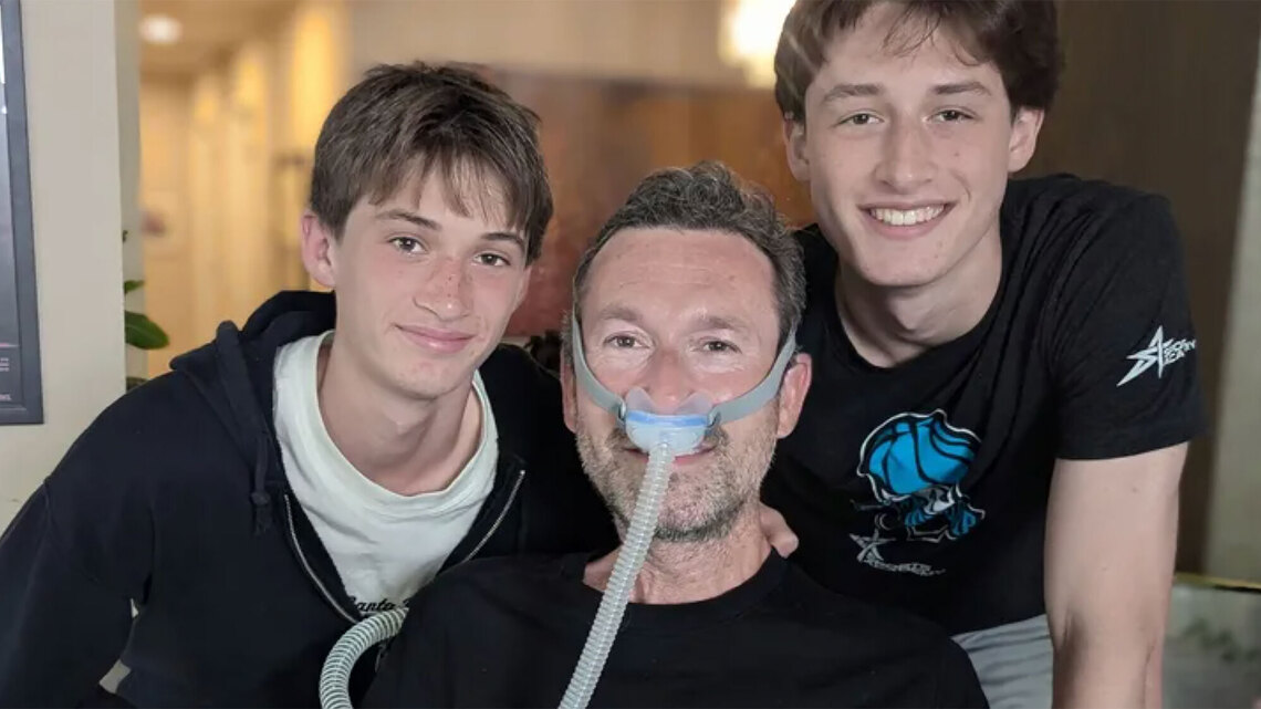 Actor Aaron Lazar's Family Shares GoFundMe Amid ALS Battle: ‘Needs Help' 