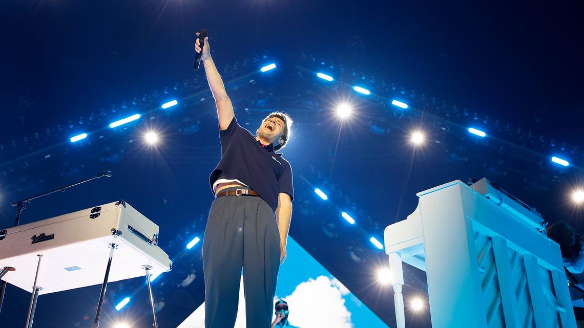 Charlie Puth delivered a crowd-pleasing show Wednesday as he kicked off his world tour in San Diego. (K.C. Alfred / The San Diego Union-Tribune)