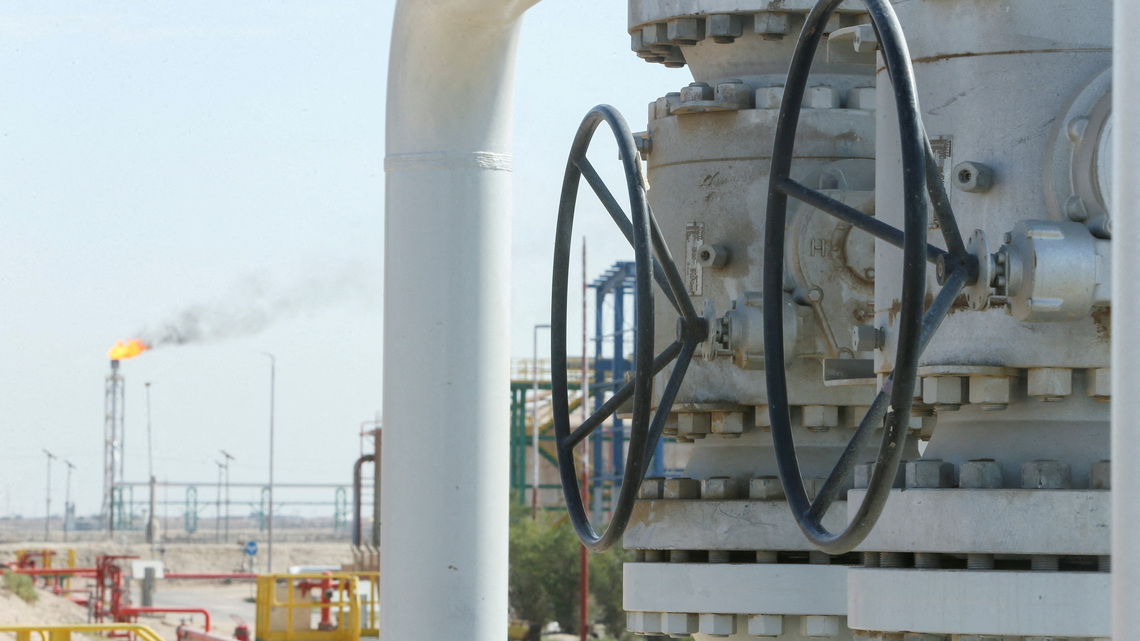 Oil jumps over 3% as fresh military strikes threaten Hormuz shipments 