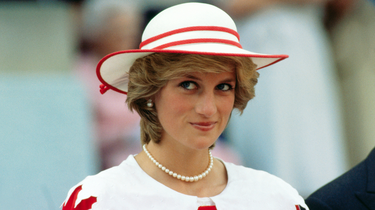 The Royal Family's Most Touching Tributes to Princess Diana