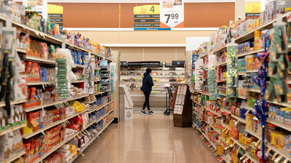 Albertsons begins its $8 billion trial against Kroger over failed merger 