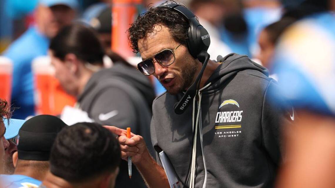 Should the Los Angeles Chargers Fire Mike McDaniel?