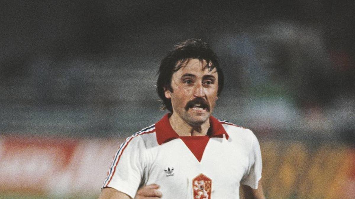  Antonin Panenka is the forefather of the Panenka penalty. | Getty/Allsport 