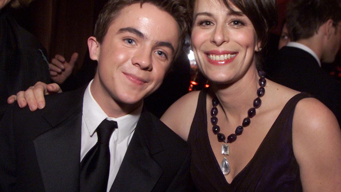 Newlywed Jane Kaczmarek, 70, Is Absolutely Stunning With Gray Hair on ‘Malcolm in the Middle' Red Carpet 