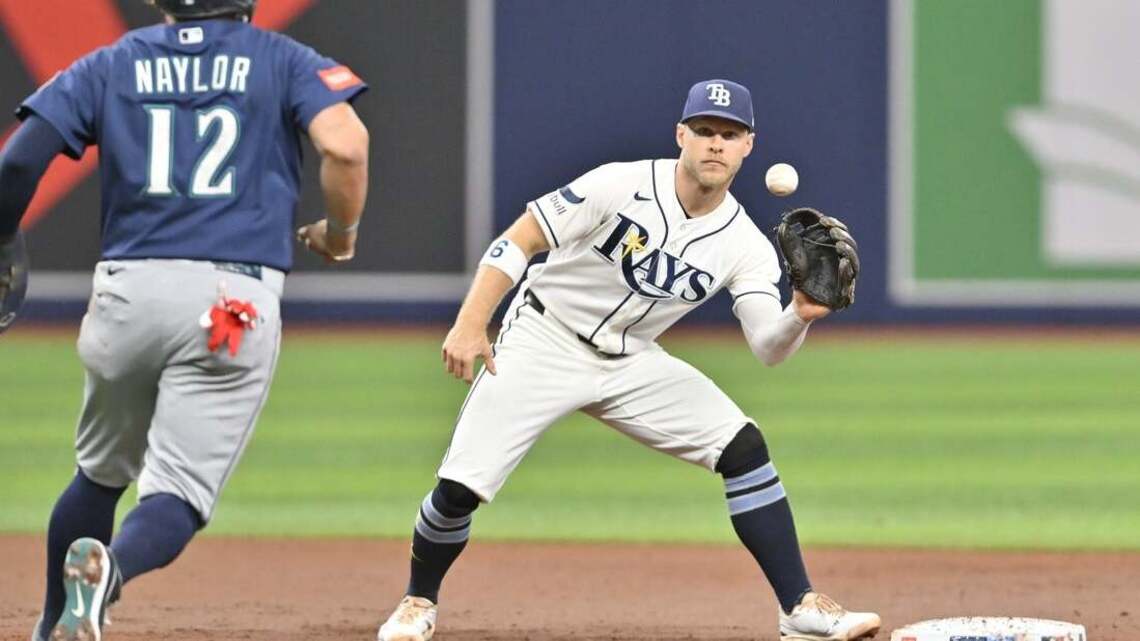 Rays use homers, stellar pitching, Taylor Walls’ glove to defeat Mariners