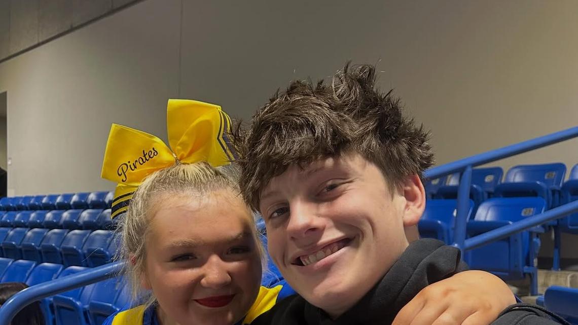 Unexpected's Hunter Ordered to Not Sleep Over at Girlfriend Bella's House 