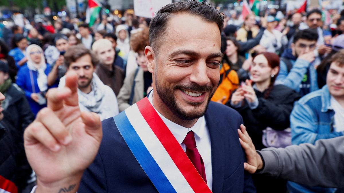 Sebastien Delogu, deputy for La France Insoumise (LFI) party attends a pro-Palestinian protest in central Paris, France, May 29, 2024. REUTERS/Abdul Saboor