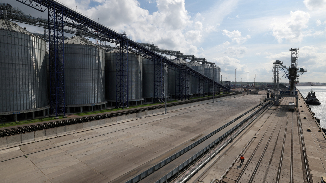 Russia can restart 80% of Black Sea grain export terminals if attacks stop 