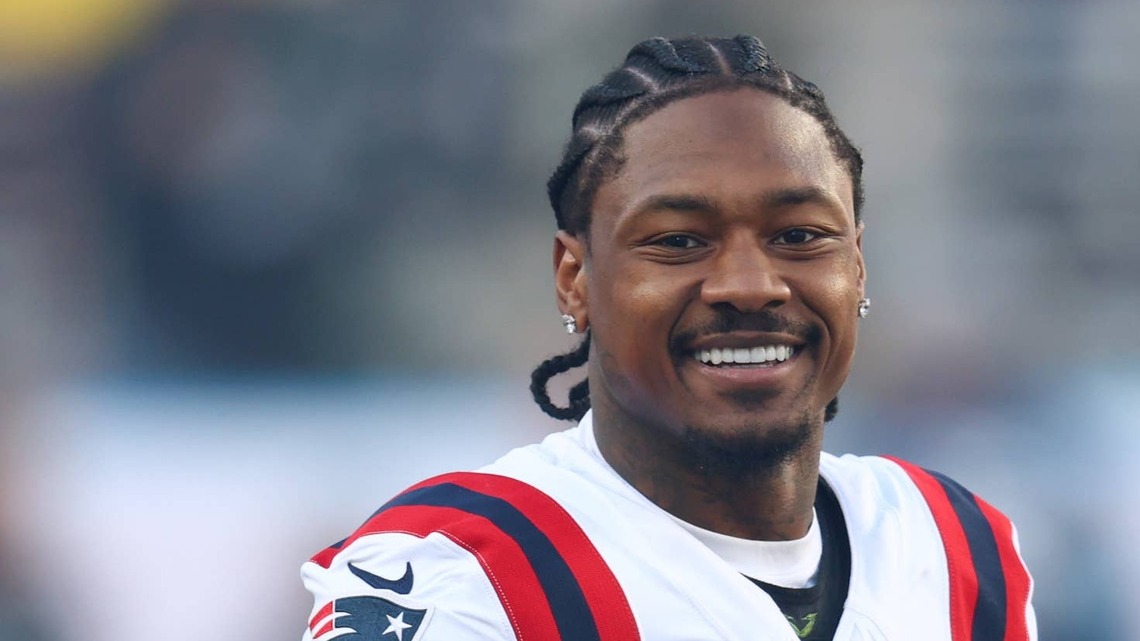 Dolphins Checked In on Stefon Diggs Before He Signed With Washington Commanders 