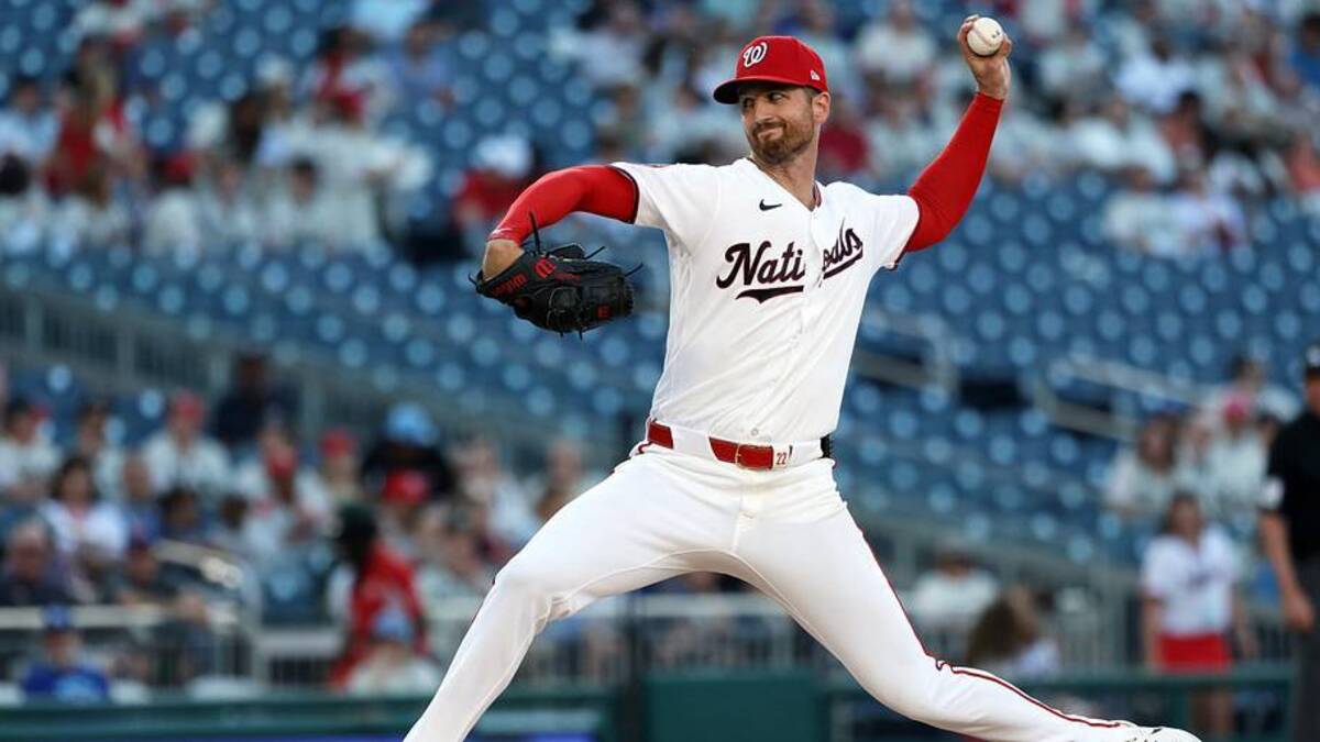  Washington Nationals pitcher Foster Griffin (22) throws during the fourth inning against the Kansas City Royals at Nationals Park. | IMAGN IMAGES via Reuters Connect 