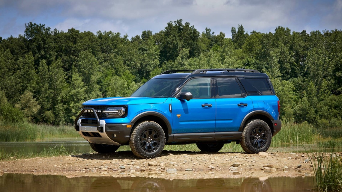 2026 Ford Bronco 2.3 vs. 2.7 EcoBoost: We Ran the Fuel-Cost Numbers Before Choosing an Engine 