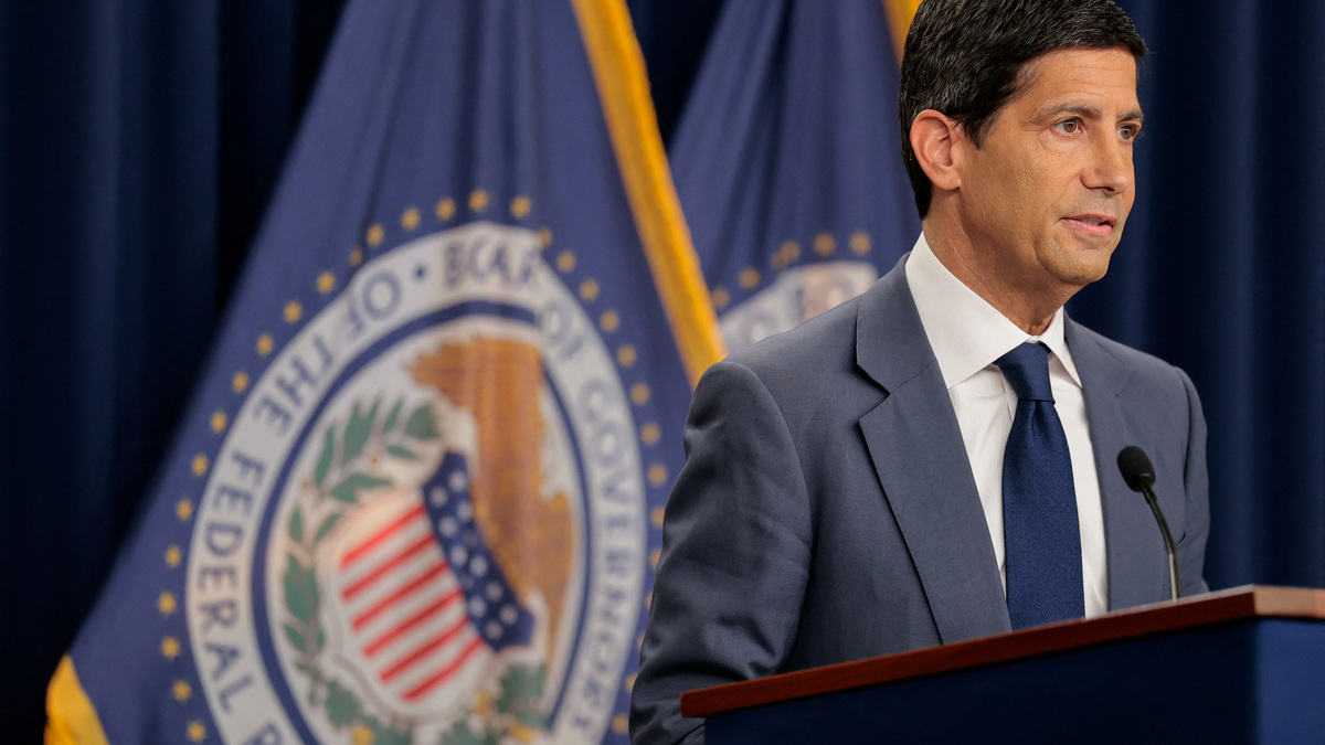 Fed's Warsh announces changes in how future FOMC meetings will go ...