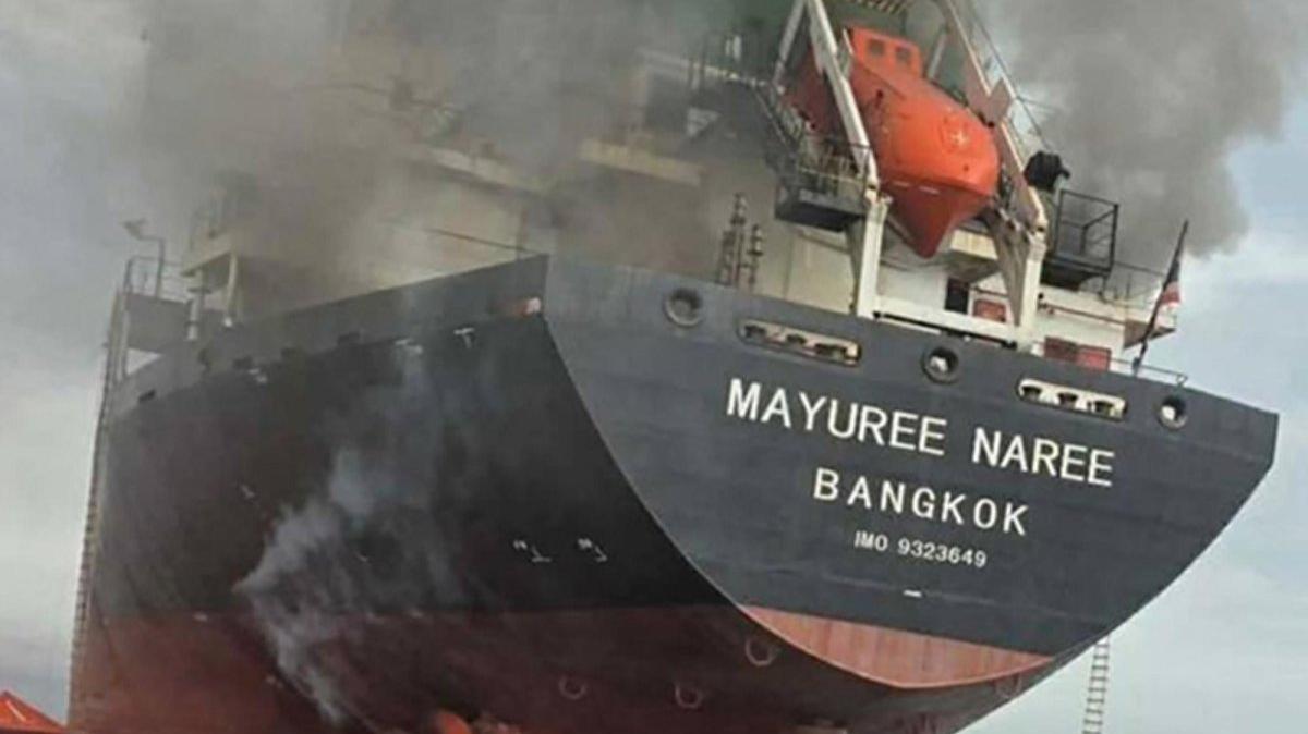 A handout photo made available by the Royal Thai
Navy shows the Thai-flagged cargo ship Mayuree Naree on fire after being hit by
Iranian missiles in the Strait of Hormuz, Iran, 11 March 2026.
ROYAL THAI NAVY / EPA