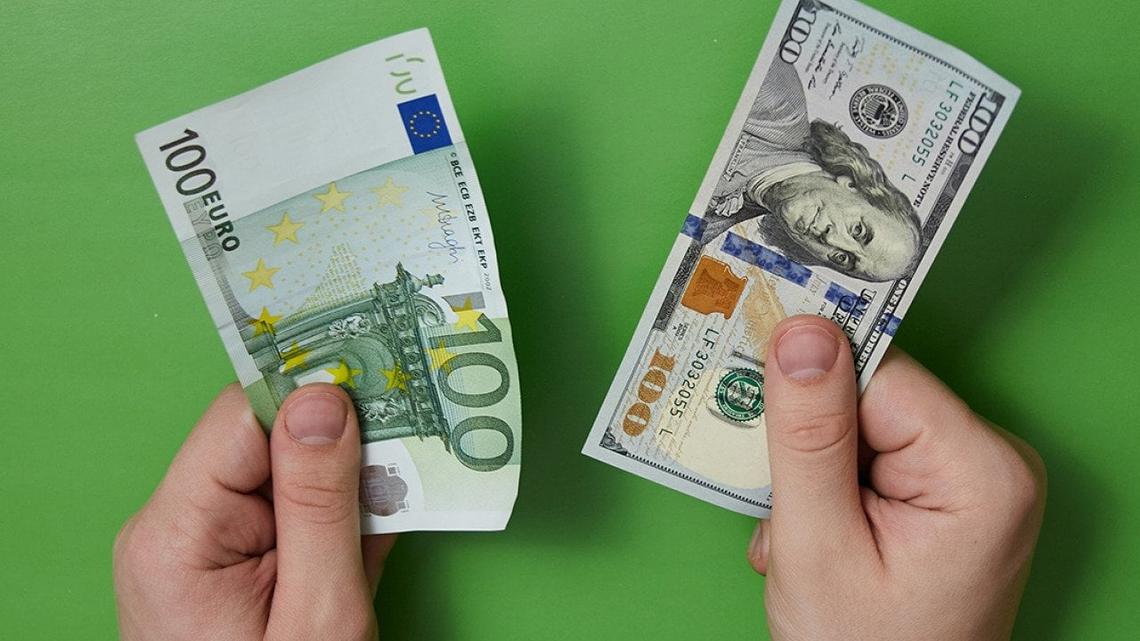 A strong dollar: What it means for your wallet, travel, and stocks 