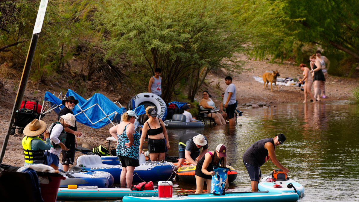 Skip the airport. These 3 Arizona escapes are perfect for Labor Day