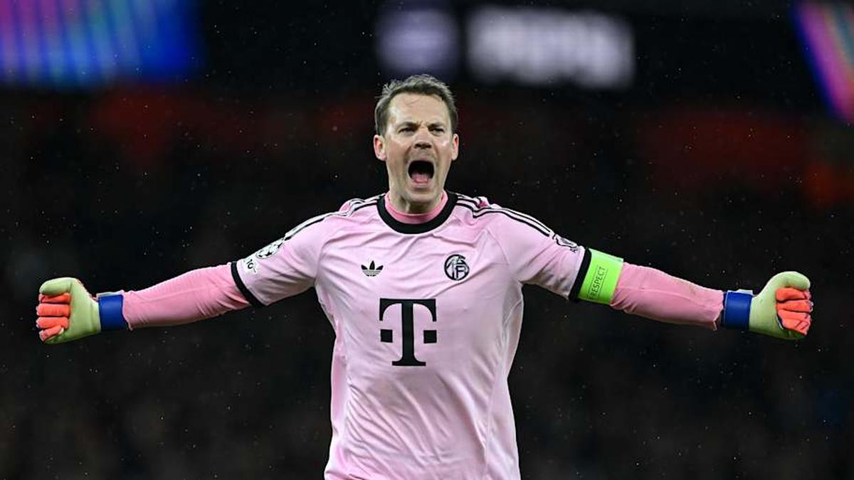  Manuel Neuer is still going strong in his 20th season as a professional. | Shaun Botterill/Getty Images 