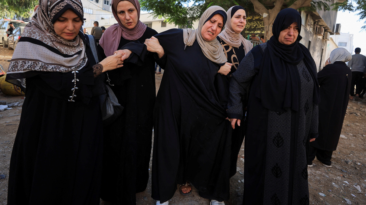 Israeli fire kills four people in Gaza, medics say | Macon Telegraph