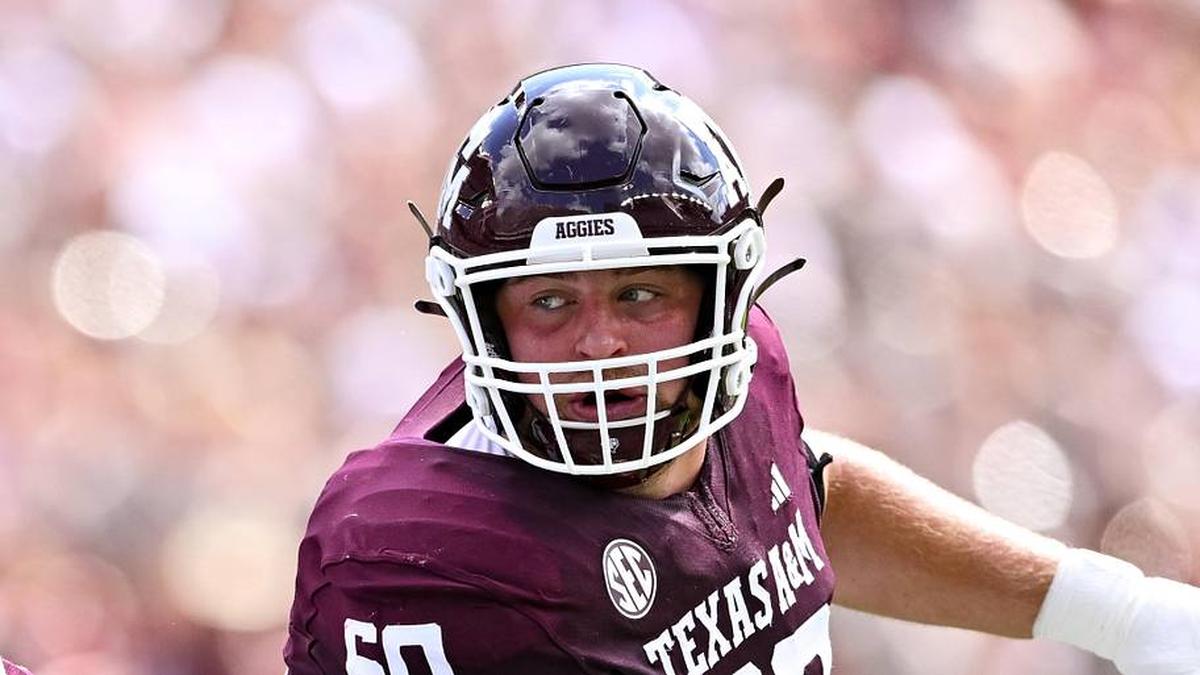  Sep 23, 2023; College Station, Texas, USA; Texas A&M Aggies offensive lineman Trey Zuhn III (60) in action during the first quarter against the Auburn Tigers at Kyle Field. Mandatory Credit: Maria Lysaker-Imagn Images | Maria Lysaker-Imagn Images 