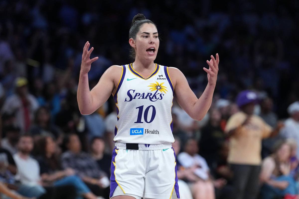  LA Sparks guard Kelsey Plum (10) © Kirby Lee-Imagn Images