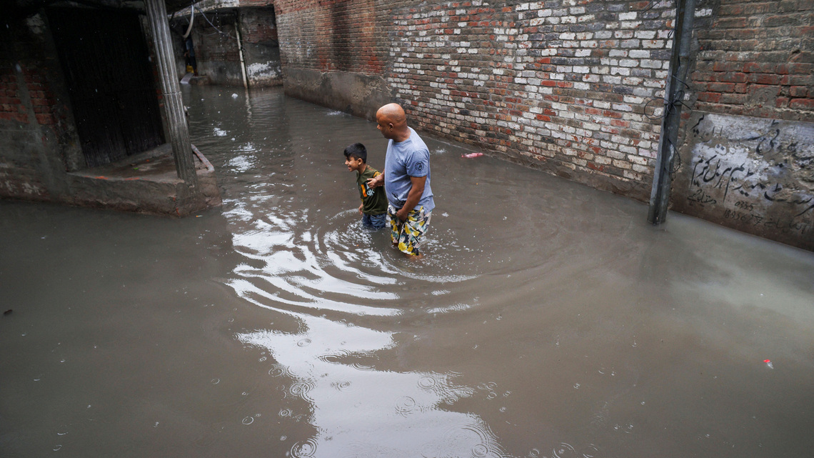 Heavy rain and flooding kills 82 across India, Pakistan and Afghanistan 