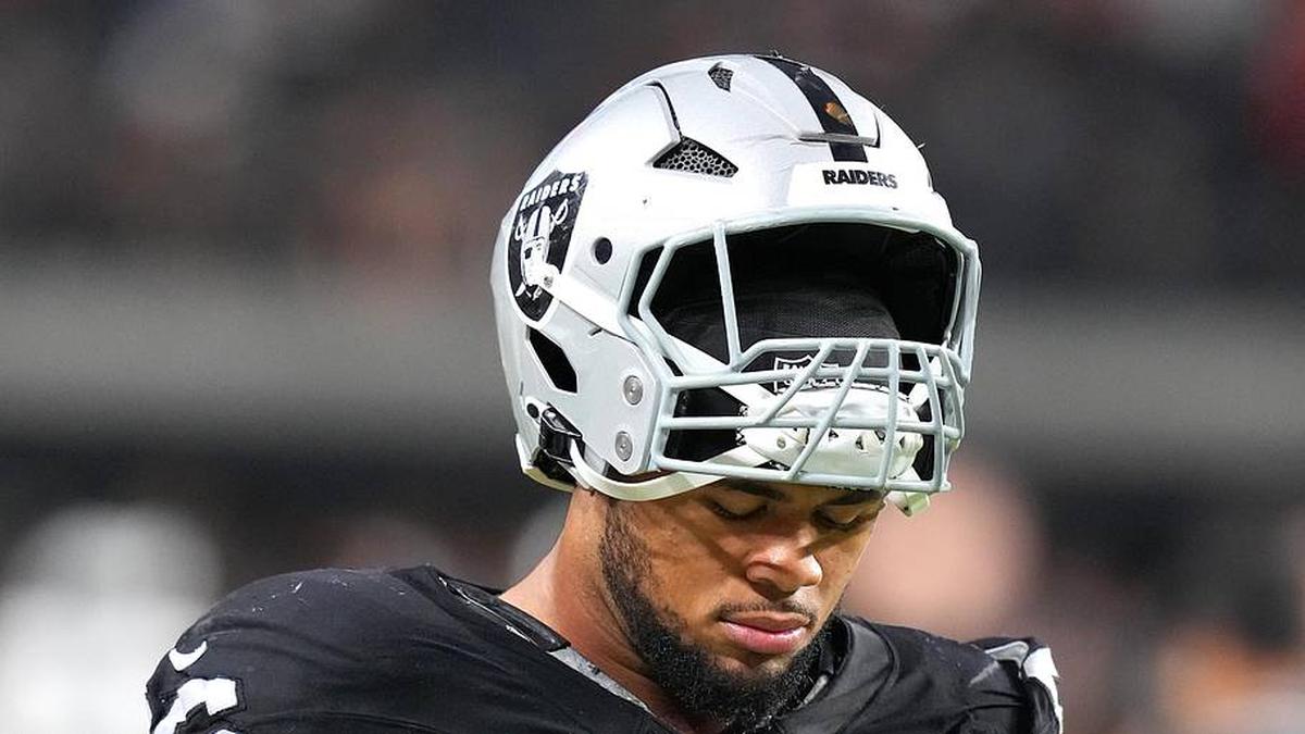  Nov 23, 2025; Paradise, Nevada, USA; Las Vegas Raiders defensive tackle Jonah Laulu (96) walks off the field after the Cleveland Browns defeated the Las Vegas Raiders at Allegiant Stadium. Mandatory Credit: Stephen R. Sylvanie-Imagn Images | Stephen R. Sylvanie-Imagn Images 