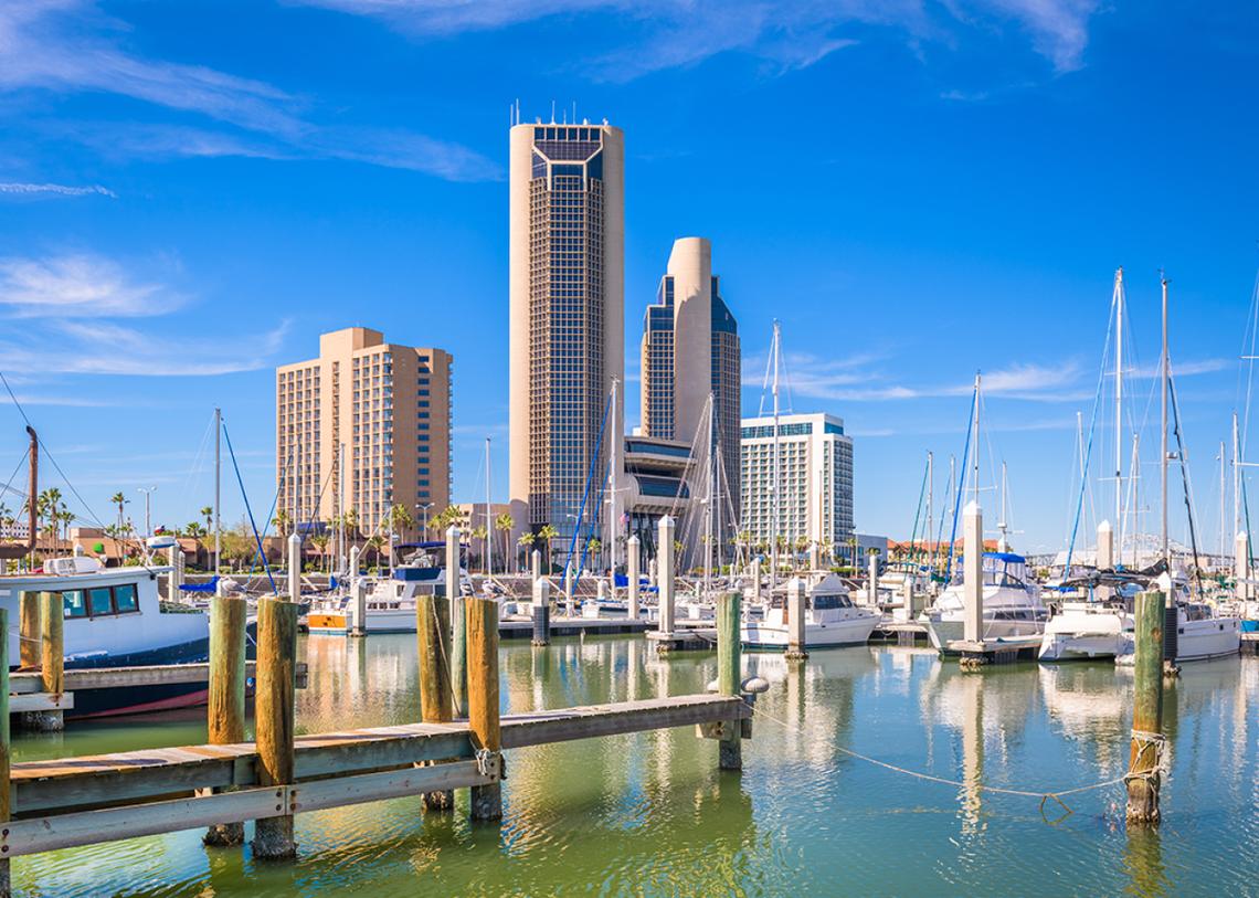  Sean Pavone // Shutterstock 