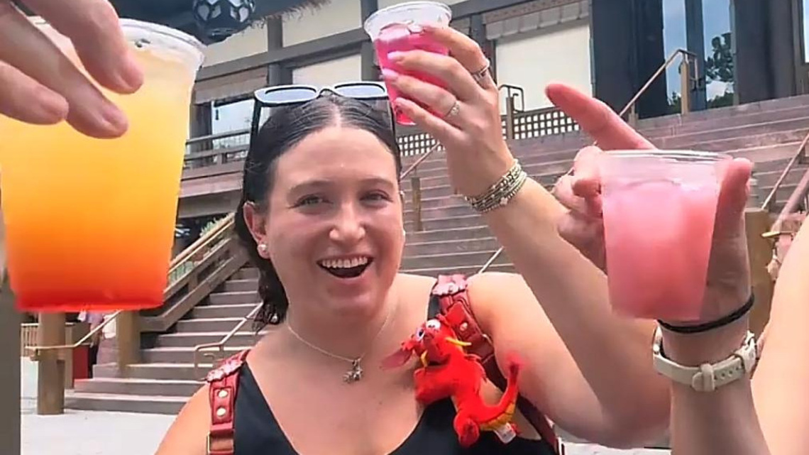 Want to 'drink around the world' at EPCOT? Here's one woman's plan 