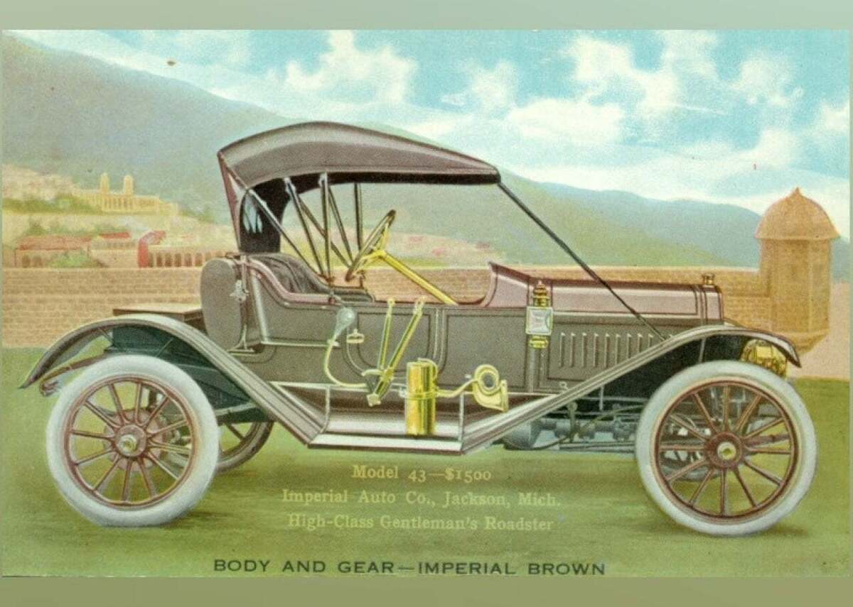  Imperial Auto Company // Wikimedia Commons 