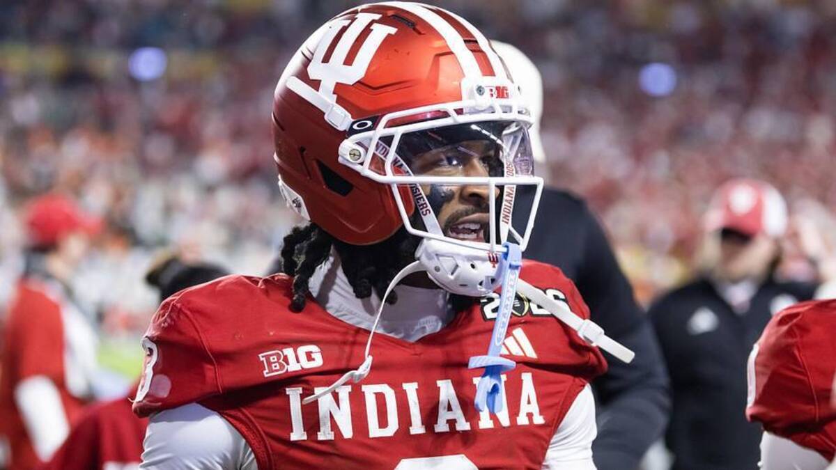  Jan 19, 2026; Miami Gardens, FL, USA; Indiana Hoosiers wide receiver Omar Cooper Jr. (3) against the Miami Hurricanes in the College Football Playoff National Championship game at Hard Rock Stadium. | Mark J. Rebilas-Imagn Images 
