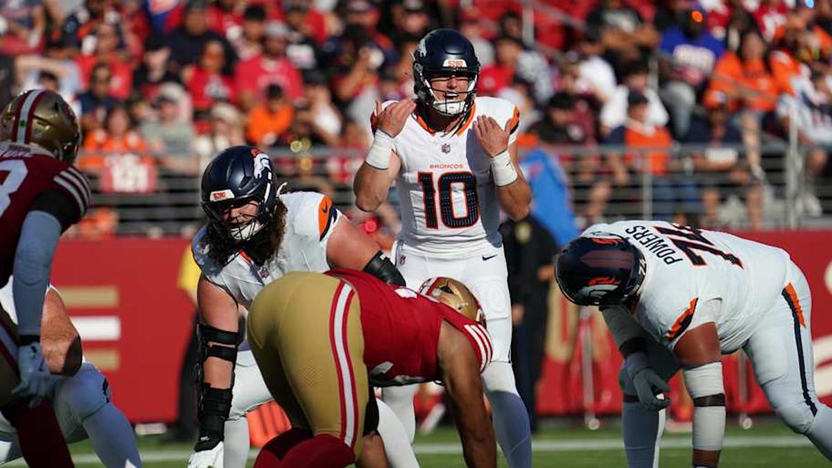  Aug 9, 2025; Santa Clara, California, USA; Denver Broncos quarterback Bo Nix (10) calls out signs in the first quarter against the San Francisco 49ers at Levi's Stadium. Mandatory Credit: David Gonzales-Imagn Images | David Gonzales-Imagn Images 