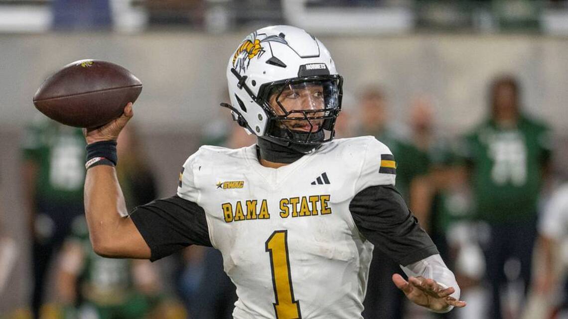 ASWA: Quarterback Andrew Body  Named Alabama Small College Athlete of the Year