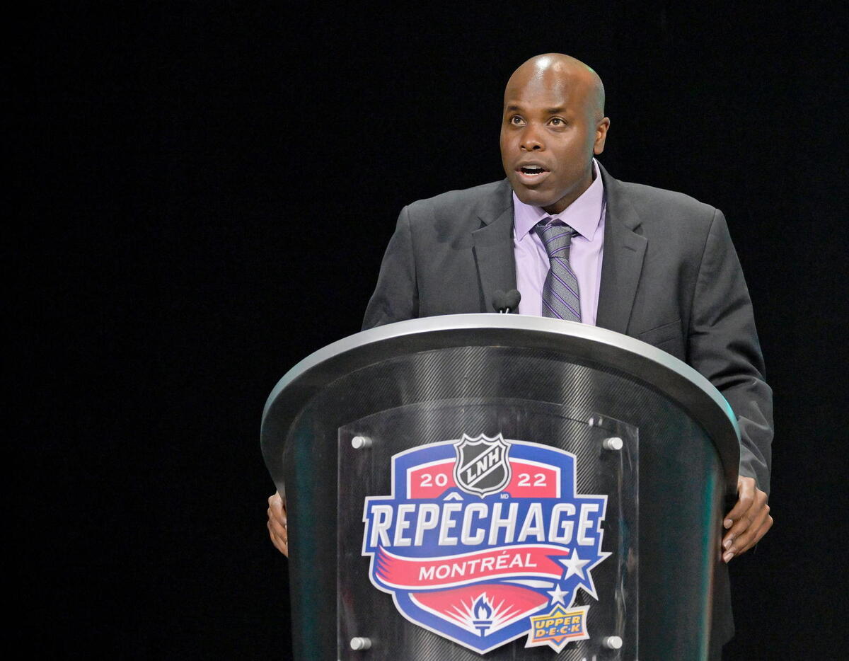  Sharks' GM Mike Grier Provides Updates on Pending Free Agents 