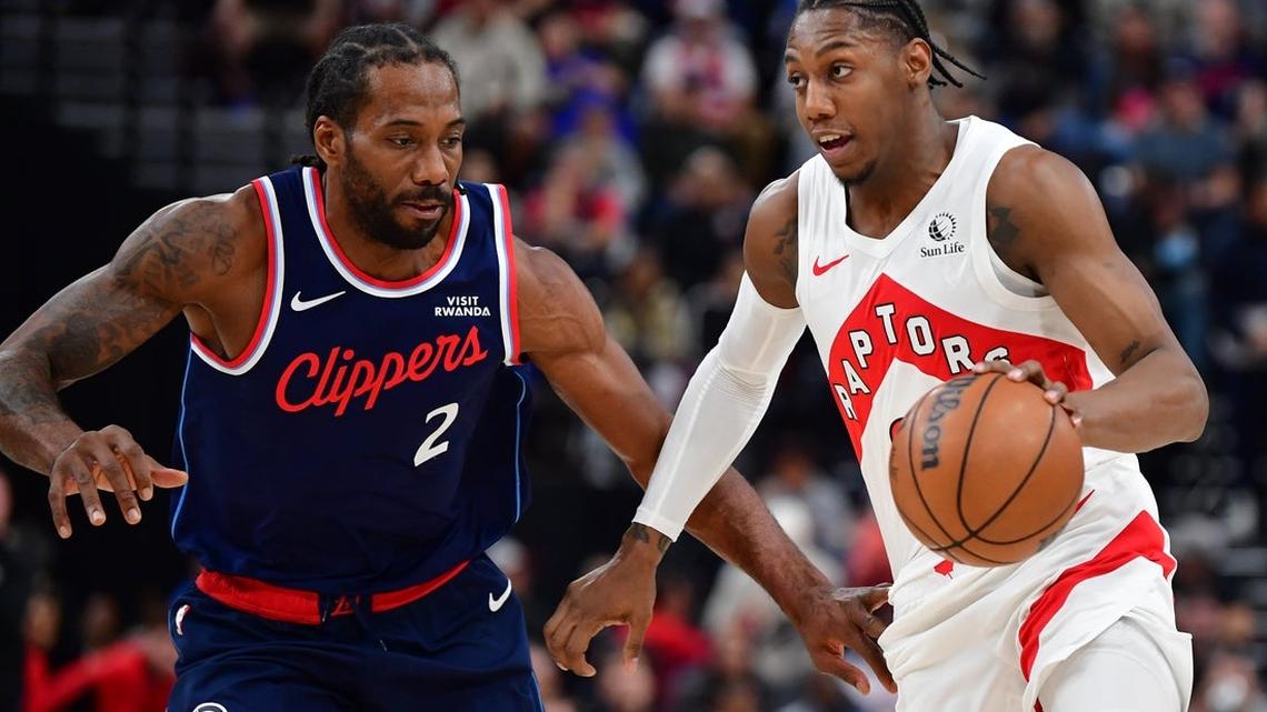 Clippers jump out to big lead, hold Raptors at bay 