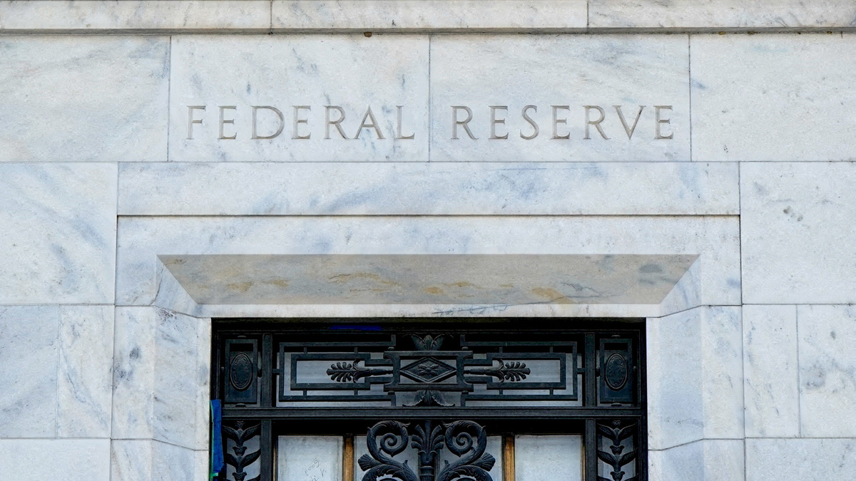 FILE PHOTO: Renovations continue at the Federal Reserve Board building in Washington, D.C., U.S., November 14, 2025. REUTERS/Elizabeth Frantz/File Photo