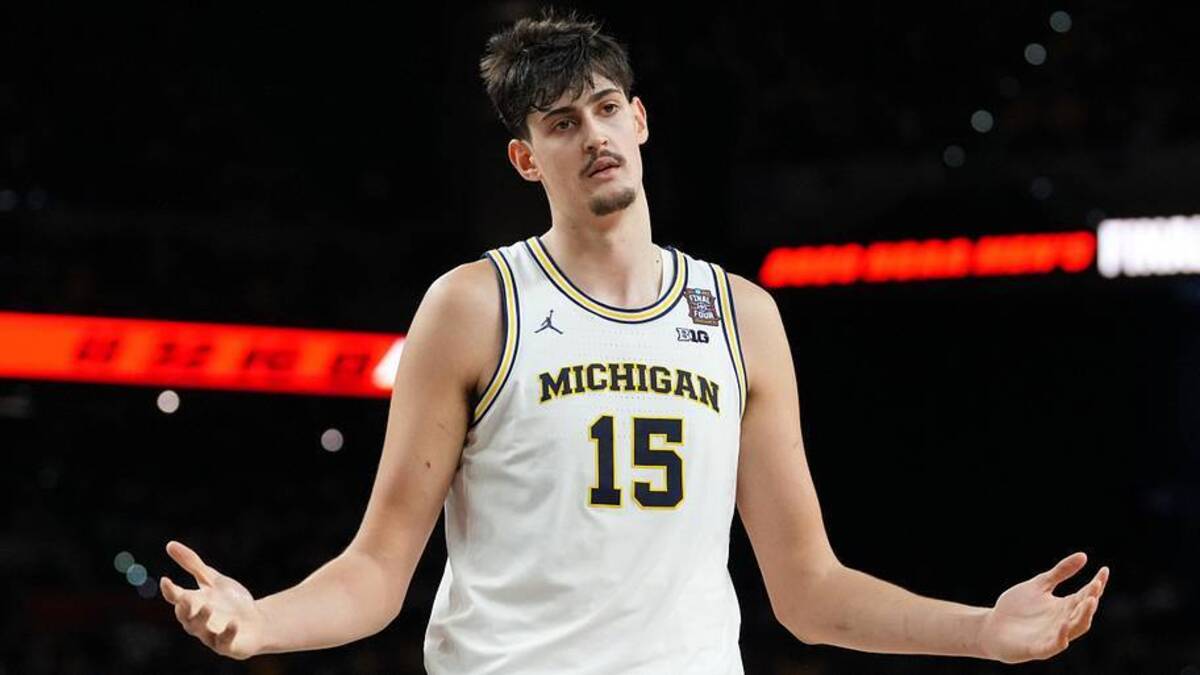  Apr 6, 2026; Indianapolis, IN, USA; Michigan Wolverines center Aday Mara (15) reacts after a play against the UConn Huskies during the first half in the national championship of the Final Four of the men's 2026 NCAA Tournament between the and the Michigan Wolverines at Lucas Oil Stadium. Mandatory Credit: Bob Donnan-Imagn Images | Bob Donnan-Imagn Images 