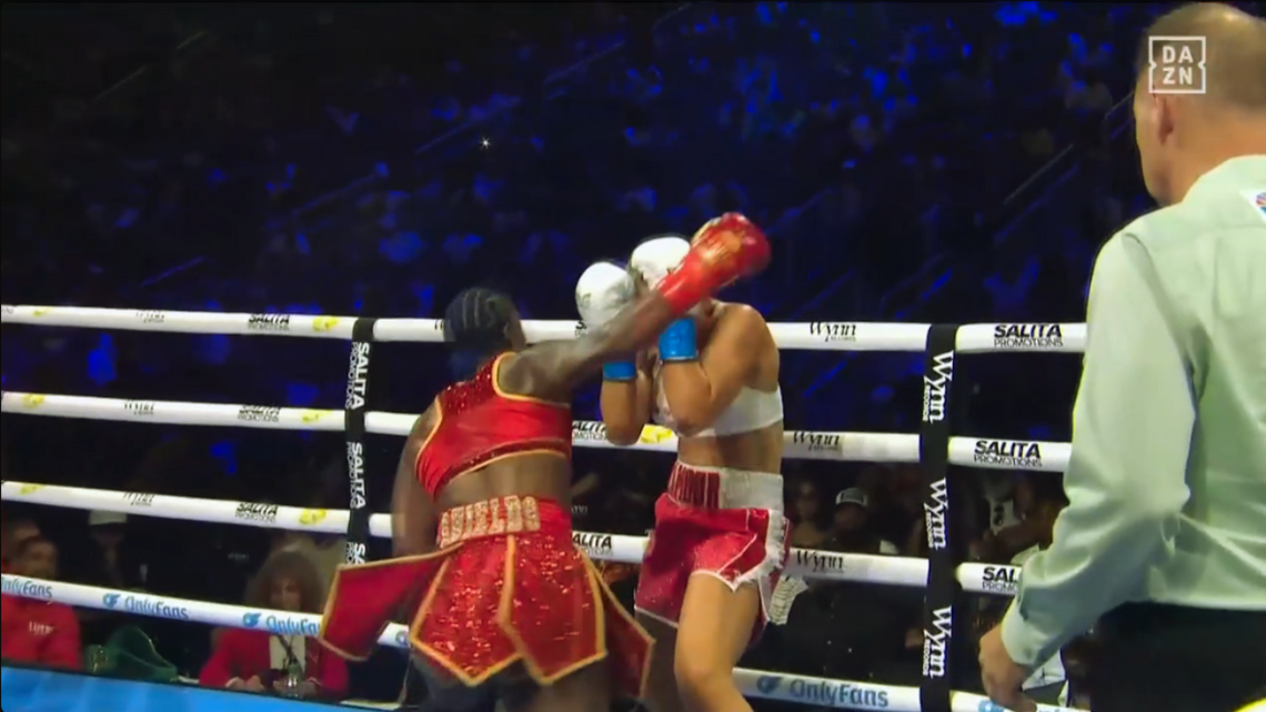 Claressa Shields vs. Kaye Scott Results and Highlights From Atlanta