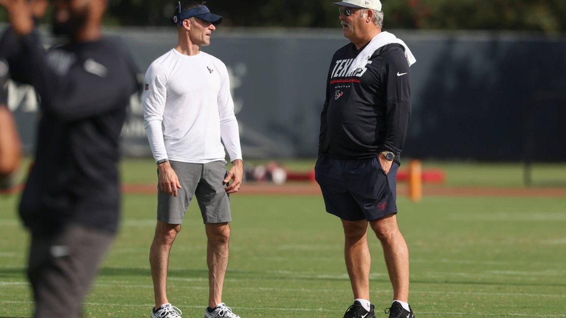 Here's Why Texans Expected to Be in Buy Mode Despite 2-5 Start