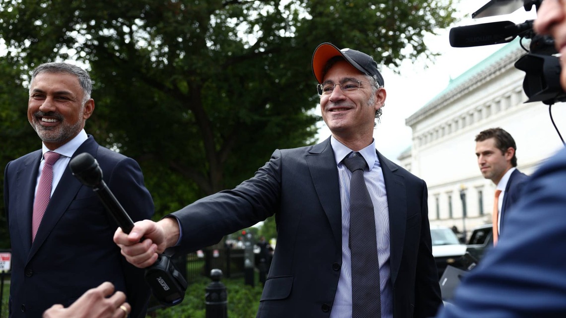 Palantir is one of just 3 crushed S&P 500 stocks up for the year