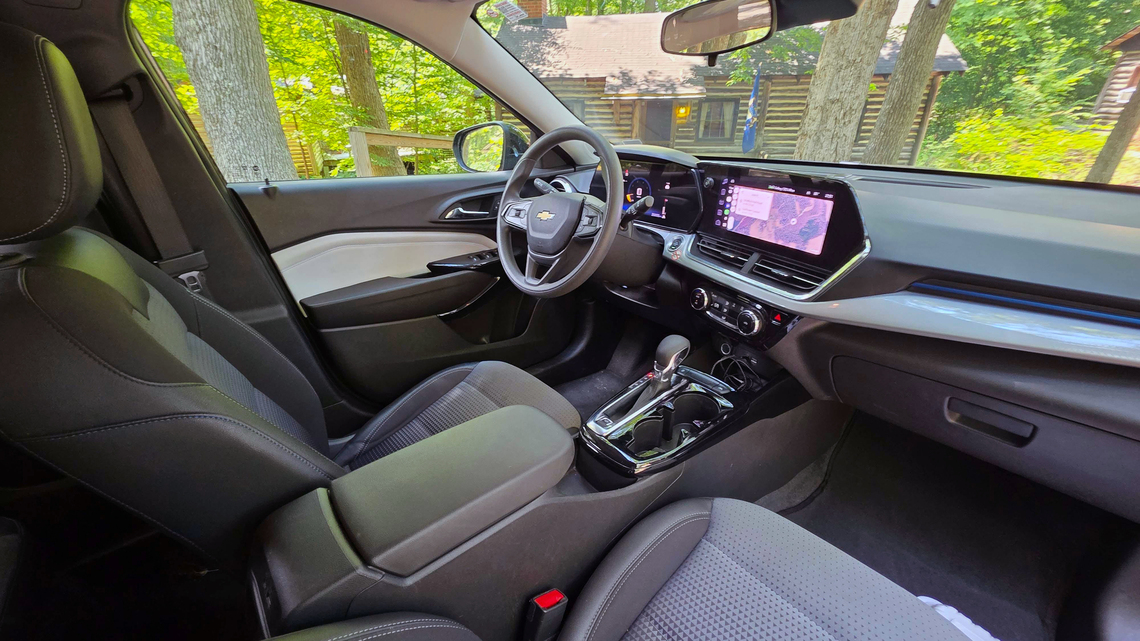 GM recalls 300k SUVs over rearview camera issue 