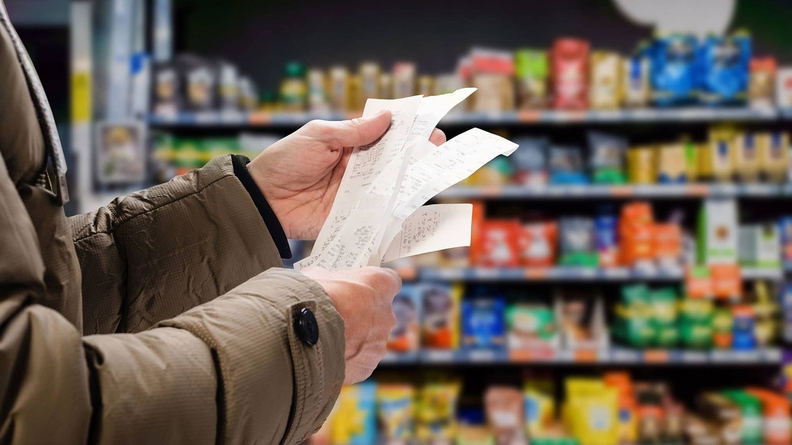Kroger cuts discounts, promises pricing changes 
