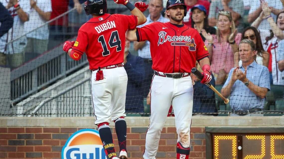 Mauricio Dubon, Braves take down Pirates in series opener 