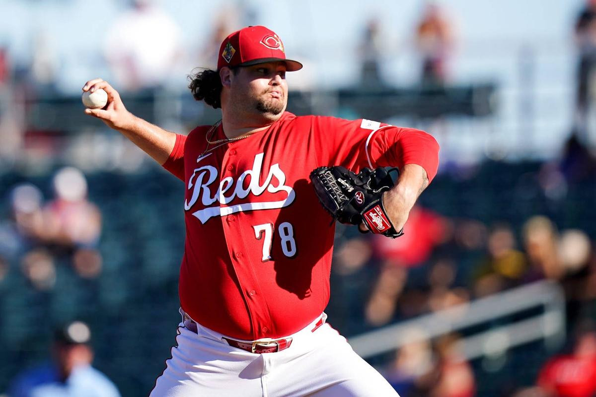  Cincinnati Reds pitcher Zach Maxwell (78) throws a pitch in the eighth inning of a Cactus League game between the Cincinnati Reds and Seattle Mariners, Sunday, Feb. 22, 2026, at Goodyear Ballpark in Goodyear, Ariz. Mariners won 14-8.