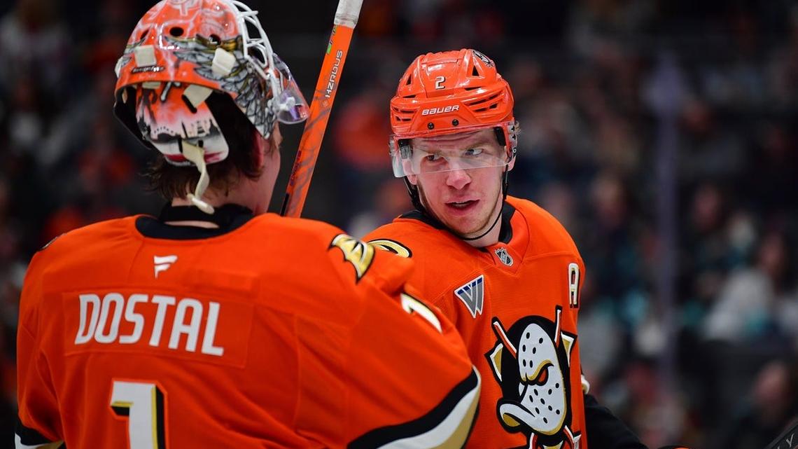 With eyes on ending drought, Ducks begin stretch run vs. Oilers 