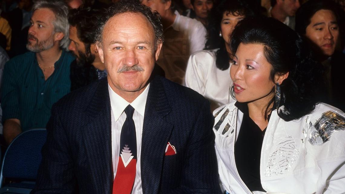Actor Gene Hackman and wife Betsy Arakawa pose for a portrait in 1986 in Los Angeles.