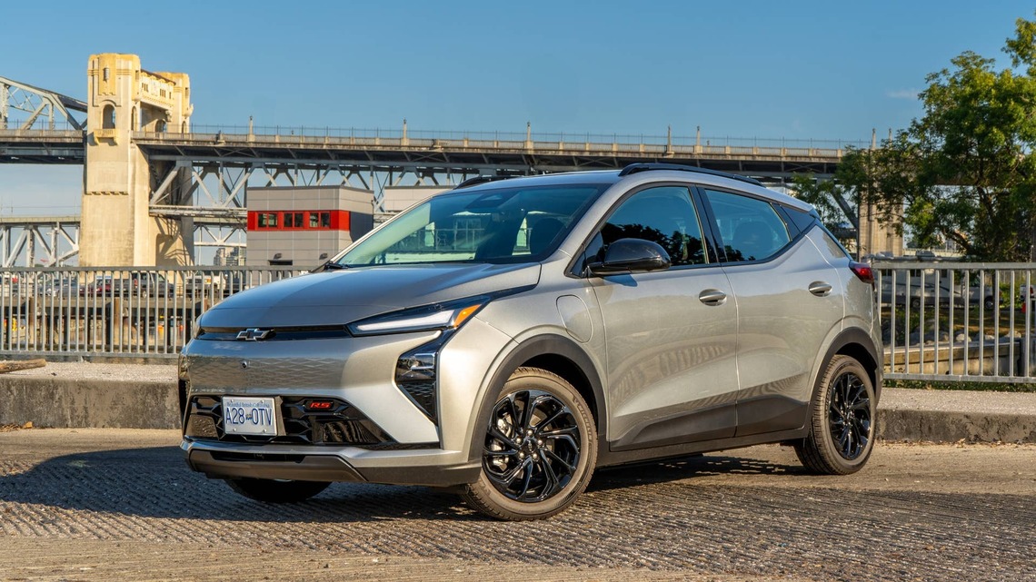 The New Chevy Bolt Has A Range Advantage Hidden In The Owner's Manual 